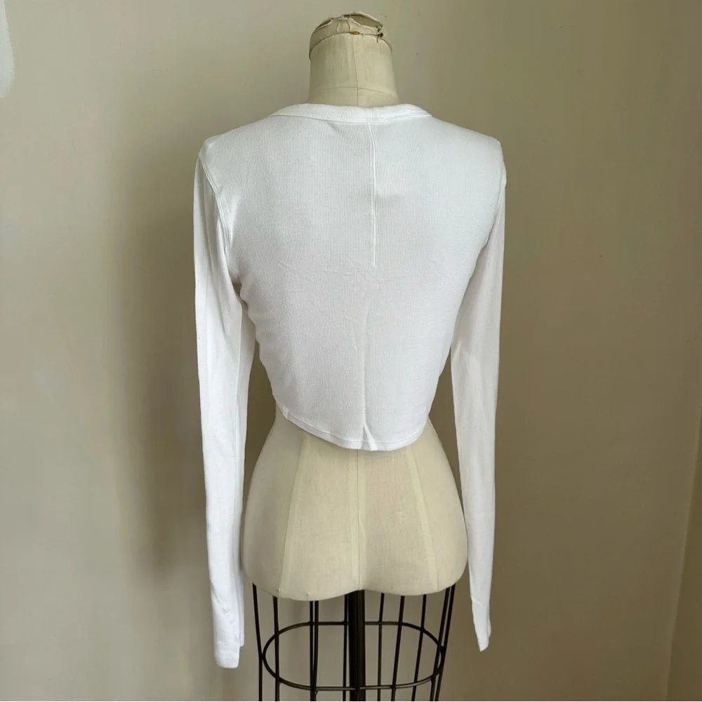 Lululemon Hold Me Tight Cropped Long Sleeve Top